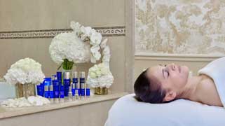 Процедура на основе косметики Swiss Perfection в спа Four Seasons Hotel George V Париж